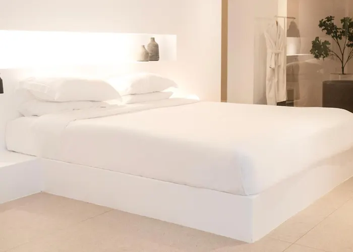 Lilium Hotel Santorini